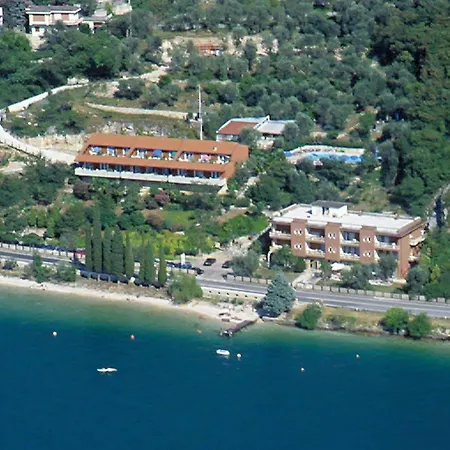 Ξενοδοχείο με διαμερίσματα Castelli Brenzone sul Garda